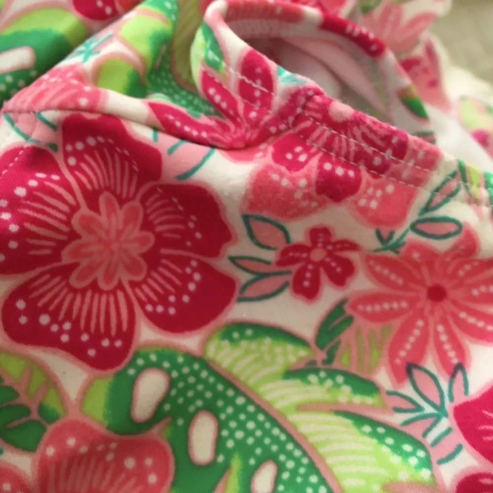Lands End One piece Pink Floral Swimsuit‎ size 12